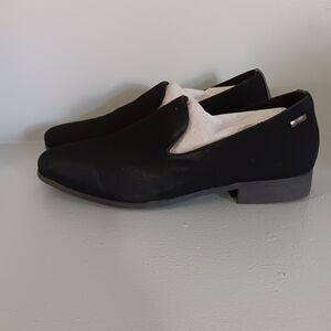 uubaris black size 9